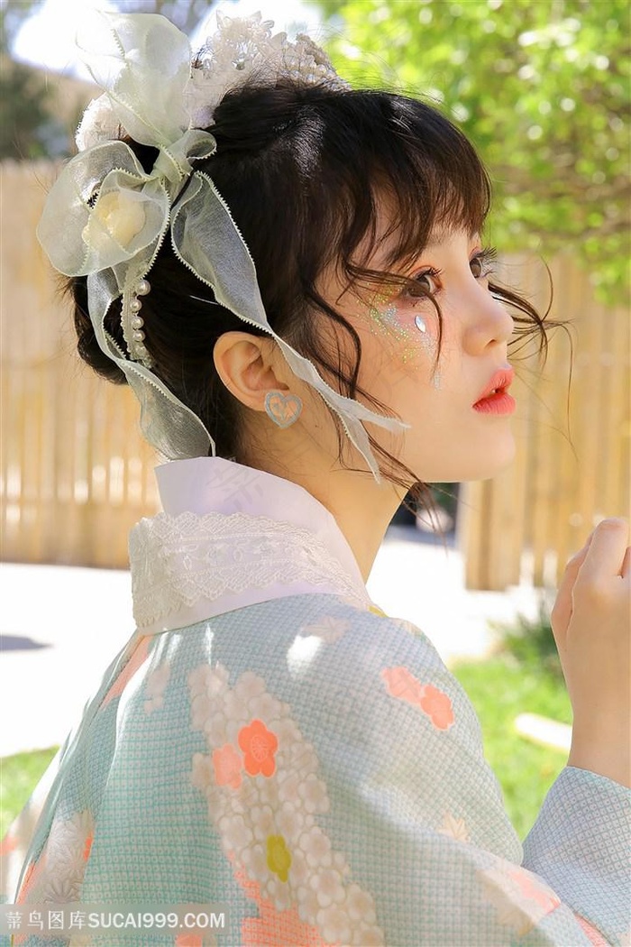 丝袜制服在线观看