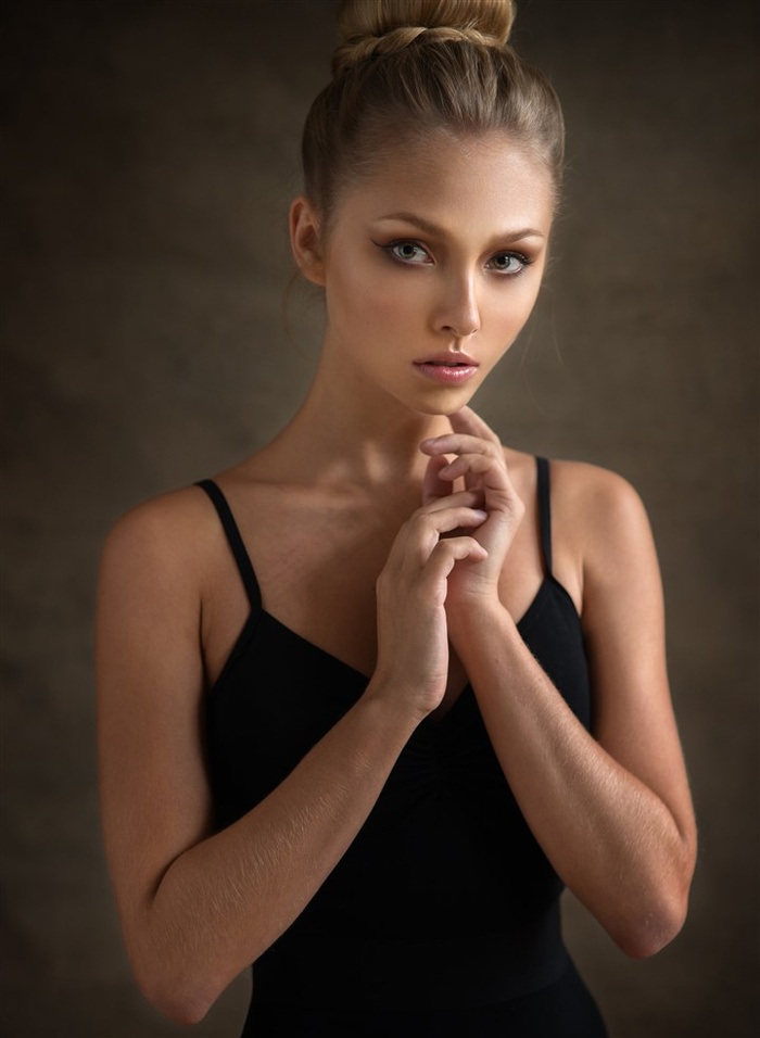 大学男生诱骗多名女生骑大马