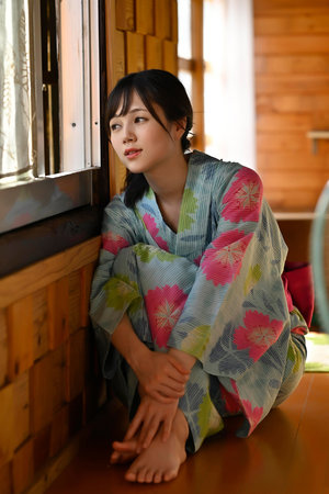 他在逆光中告白免费观看完整版