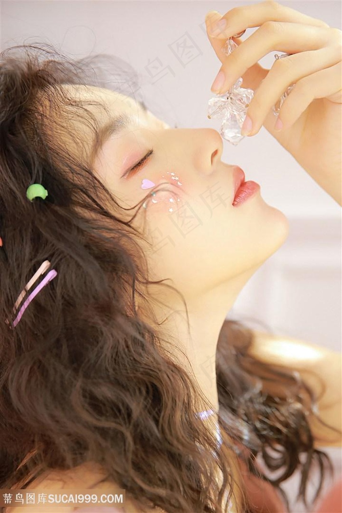 调教室捆绑白丝jk震动捧娇喘