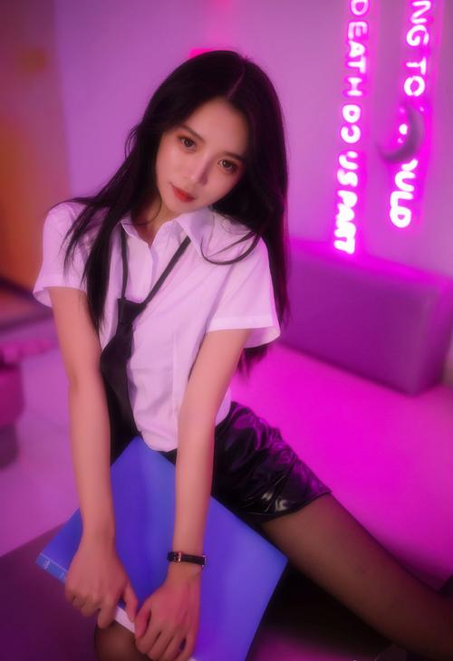 被猛男狂cao的白嫩小受