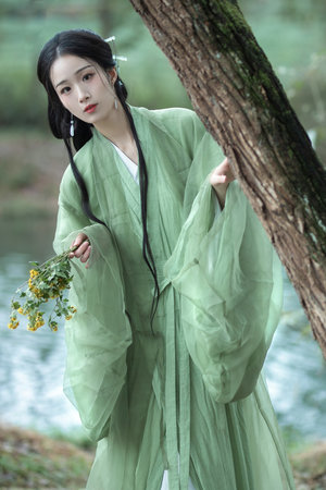 中文字幕理伦片免费看